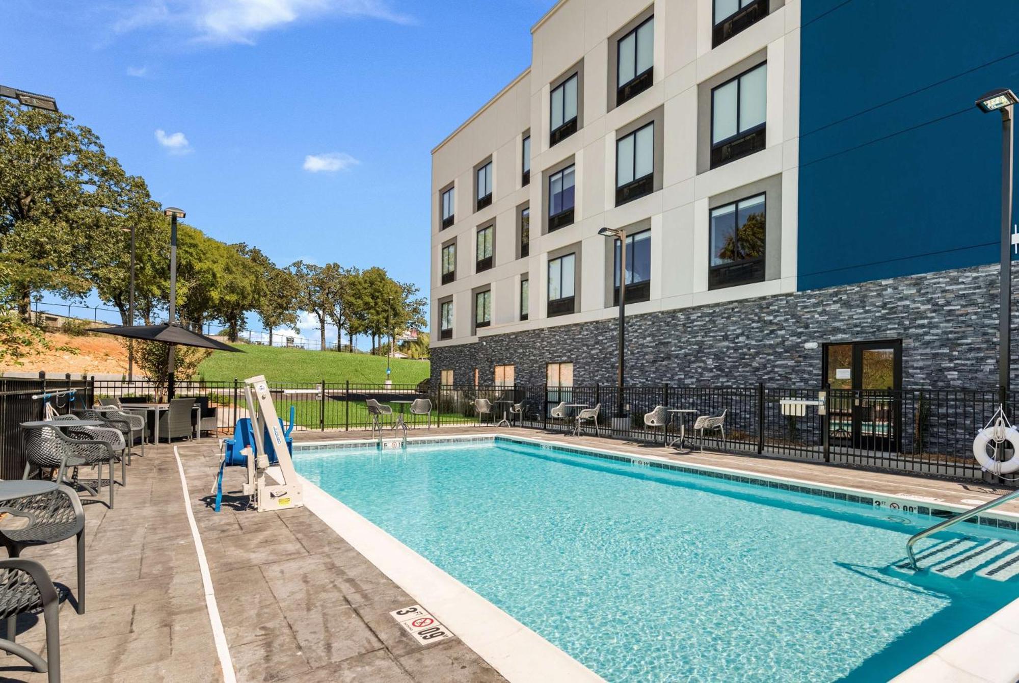 Hampton Inn Batesville, Ar Buitenkant foto